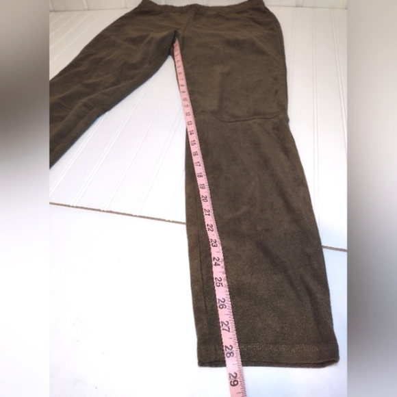 Max Studio women's olive green stretchy pull on leggings size(L) - Picture 9 of 14